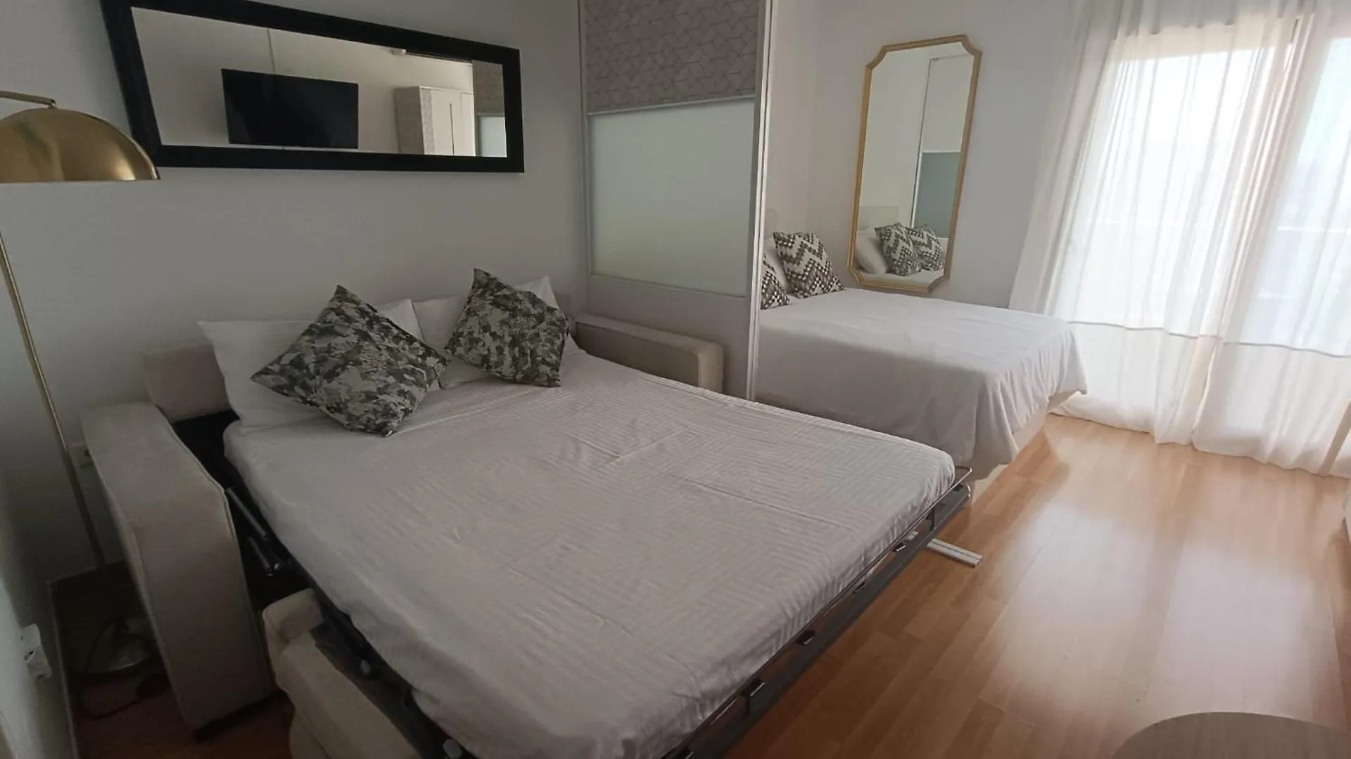 Nelvir Studio Benalmadena 0*,  Spain